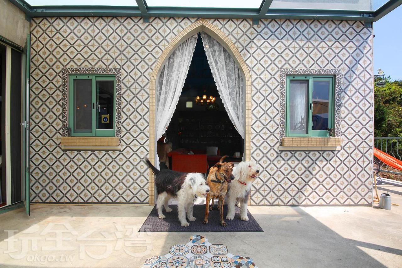 Moose & Squirrel Acomodação com café da manhã Renai Exterior foto