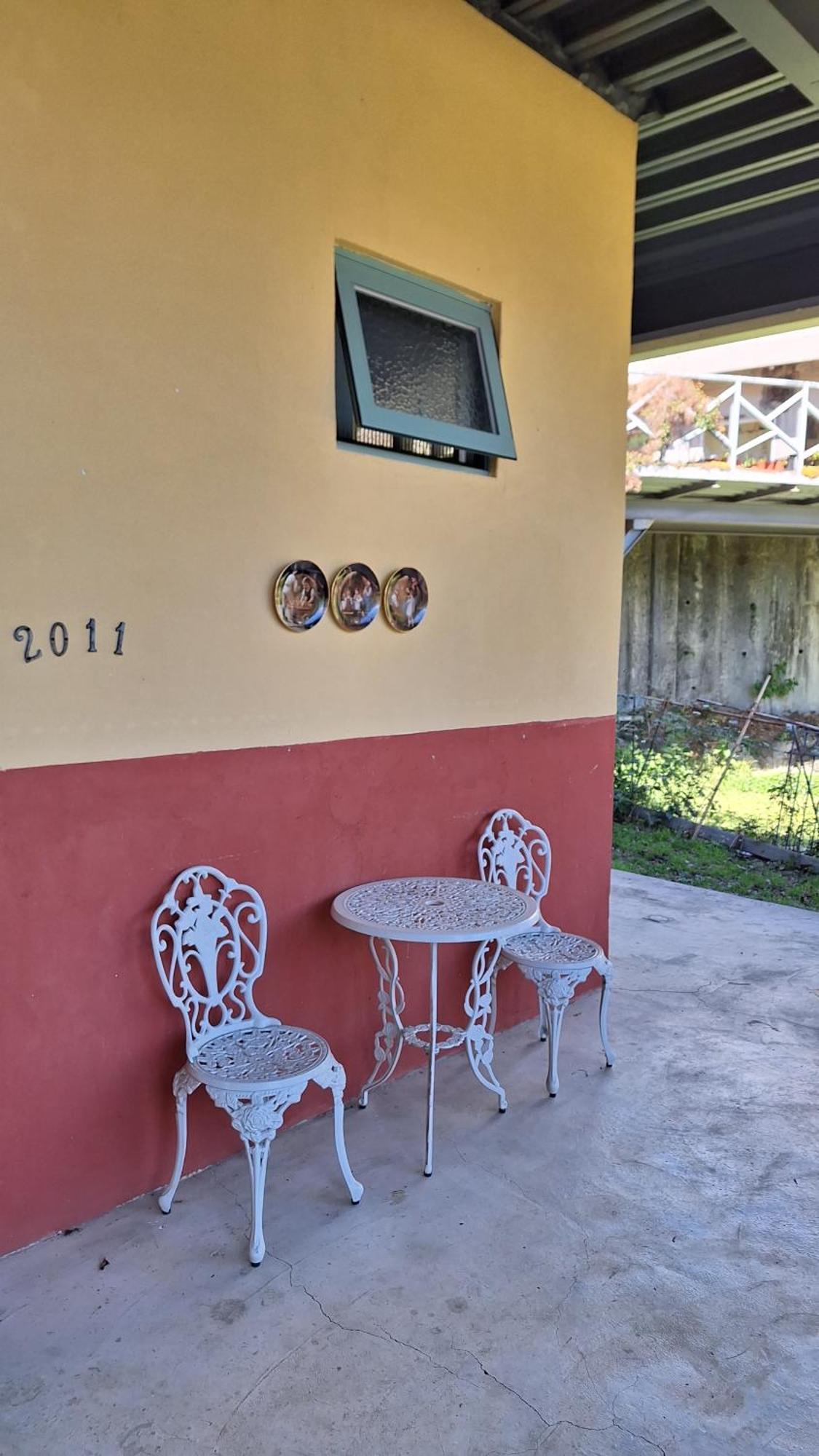 Moose & Squirrel Acomodação com café da manhã Renai Exterior foto
